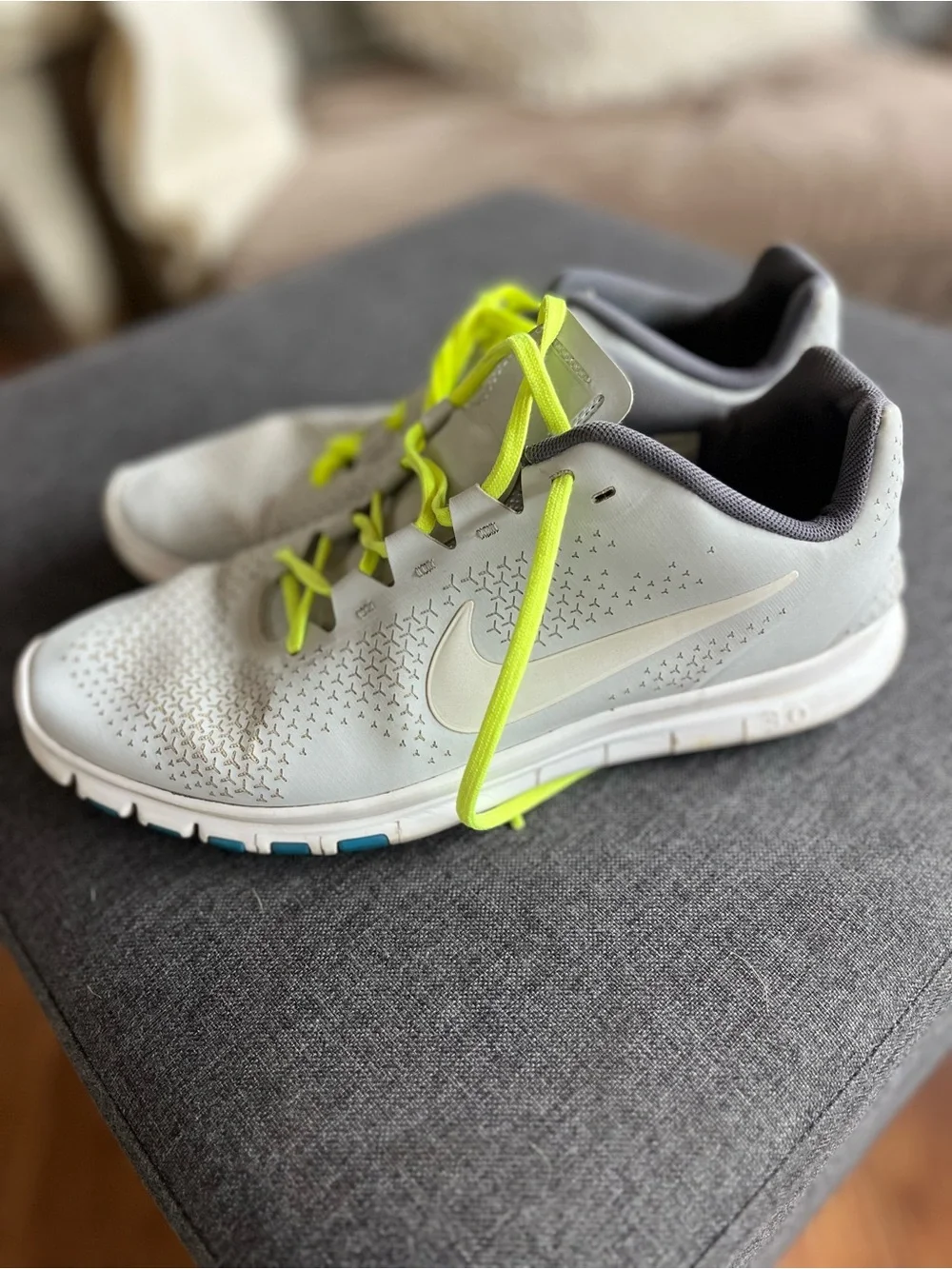 Nike Light Gray Running Shoes with Neon Yellow Laces